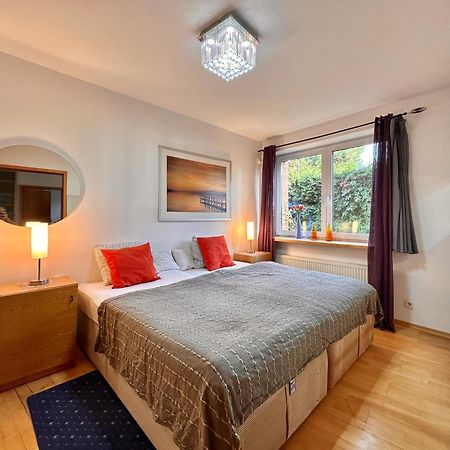 Villa In Bio Garden - You Will Save Money Here Prague Ngoại thất bức ảnh
