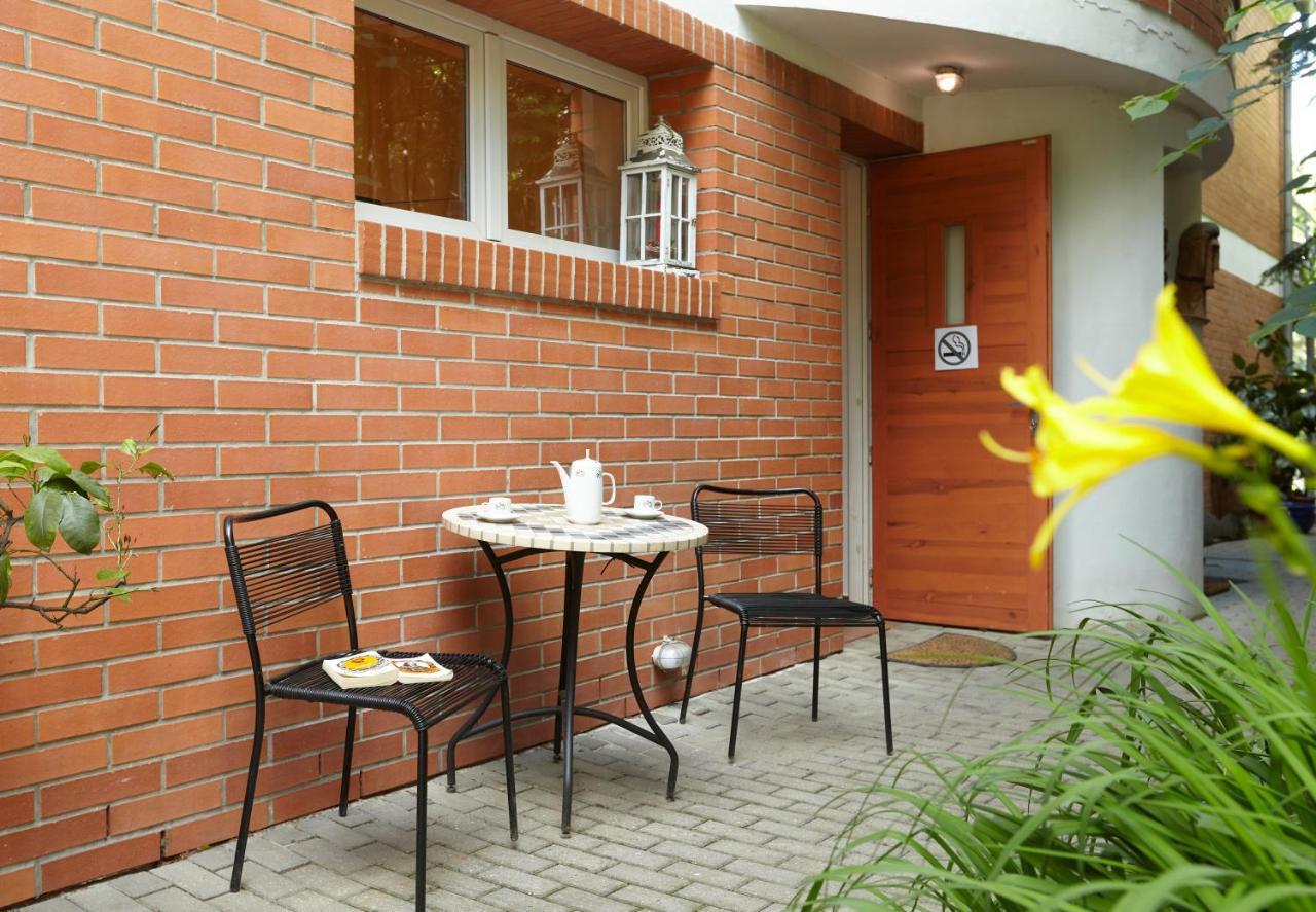 Villa In Bio Garden - You Will Save Money Here Prague Ngoại thất bức ảnh